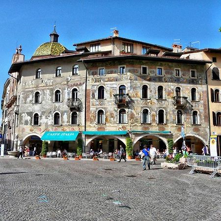 B&B Al Palazzo Malfatti Trento Exterior foto